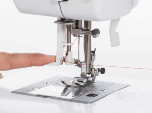 H-serie draadinsteker. Juki HZL-70H. Naaien gemakkelijk gemaakt.